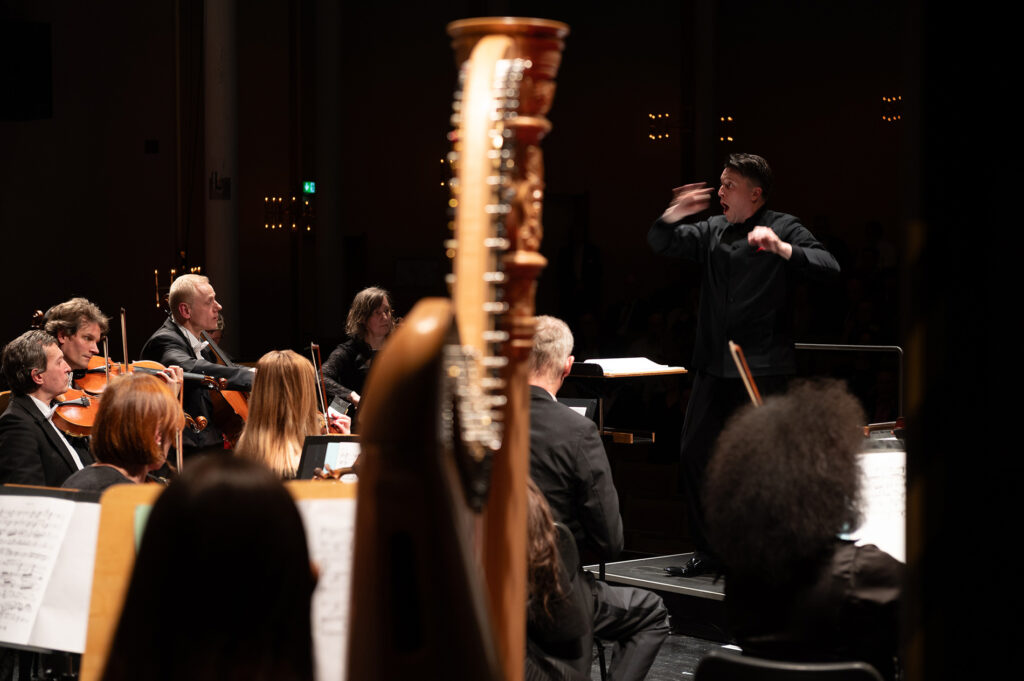BRPHIL ABO01 26